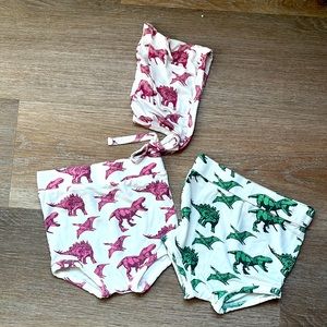 NWOT B/G matching bummies with single bonnet, kate Quinn, 6-12 mon